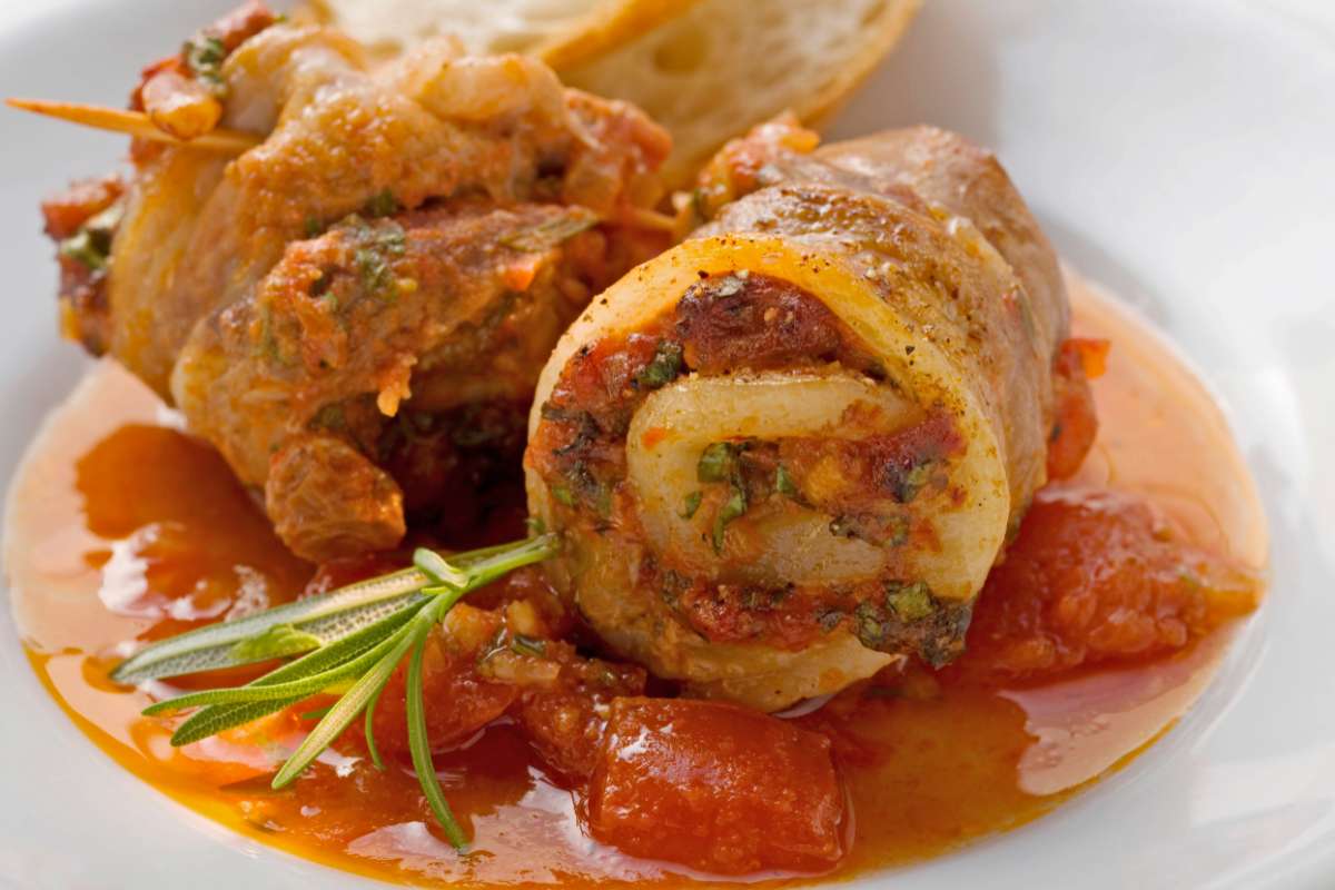 Involtini di maiale ripieni
