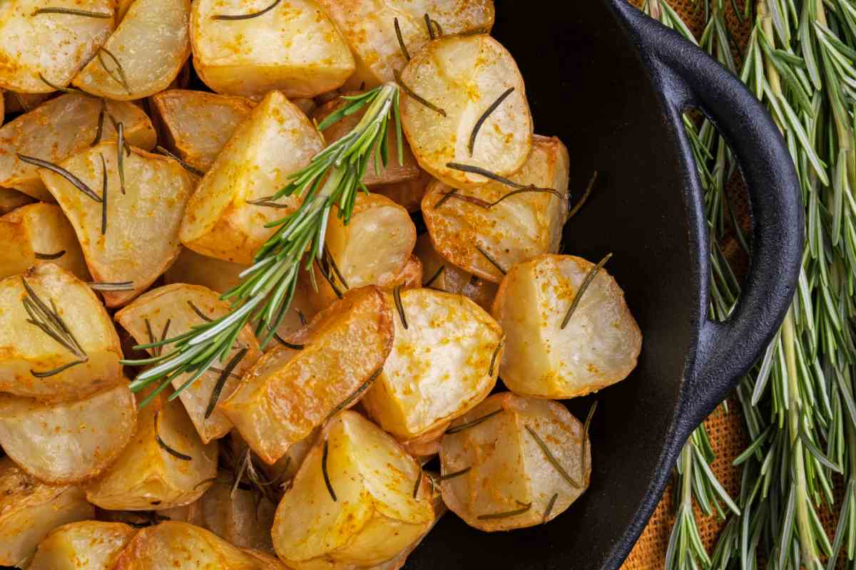 Patate al forno cacio e pepe