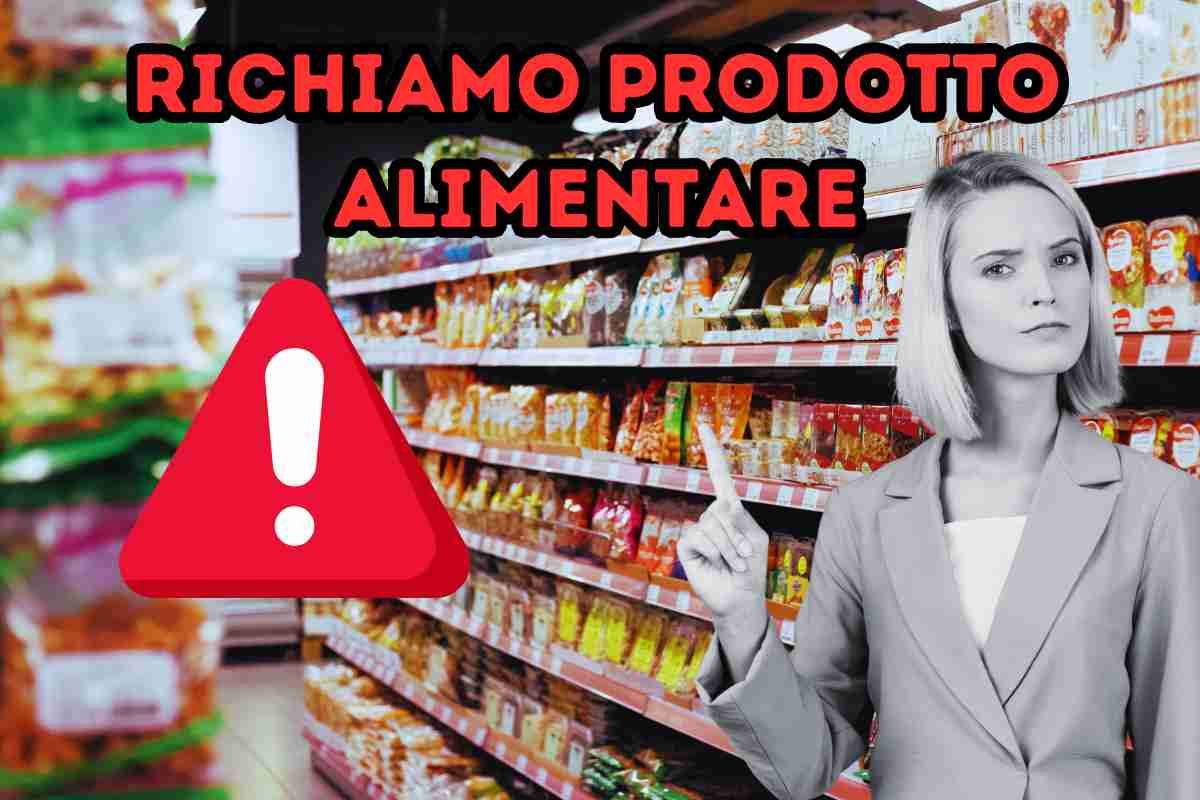 richiamo prodotto alimentare, segnale pericolo, corsia supermercato, donna indica