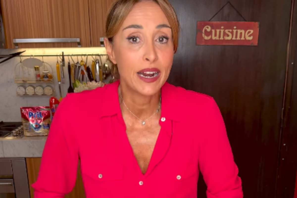 Benedetta Parodi in un video